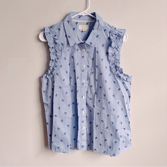 β
Kate Spade Sleeveless Palm tree Button up Top - Light Blue β
- Picture 3 of 17